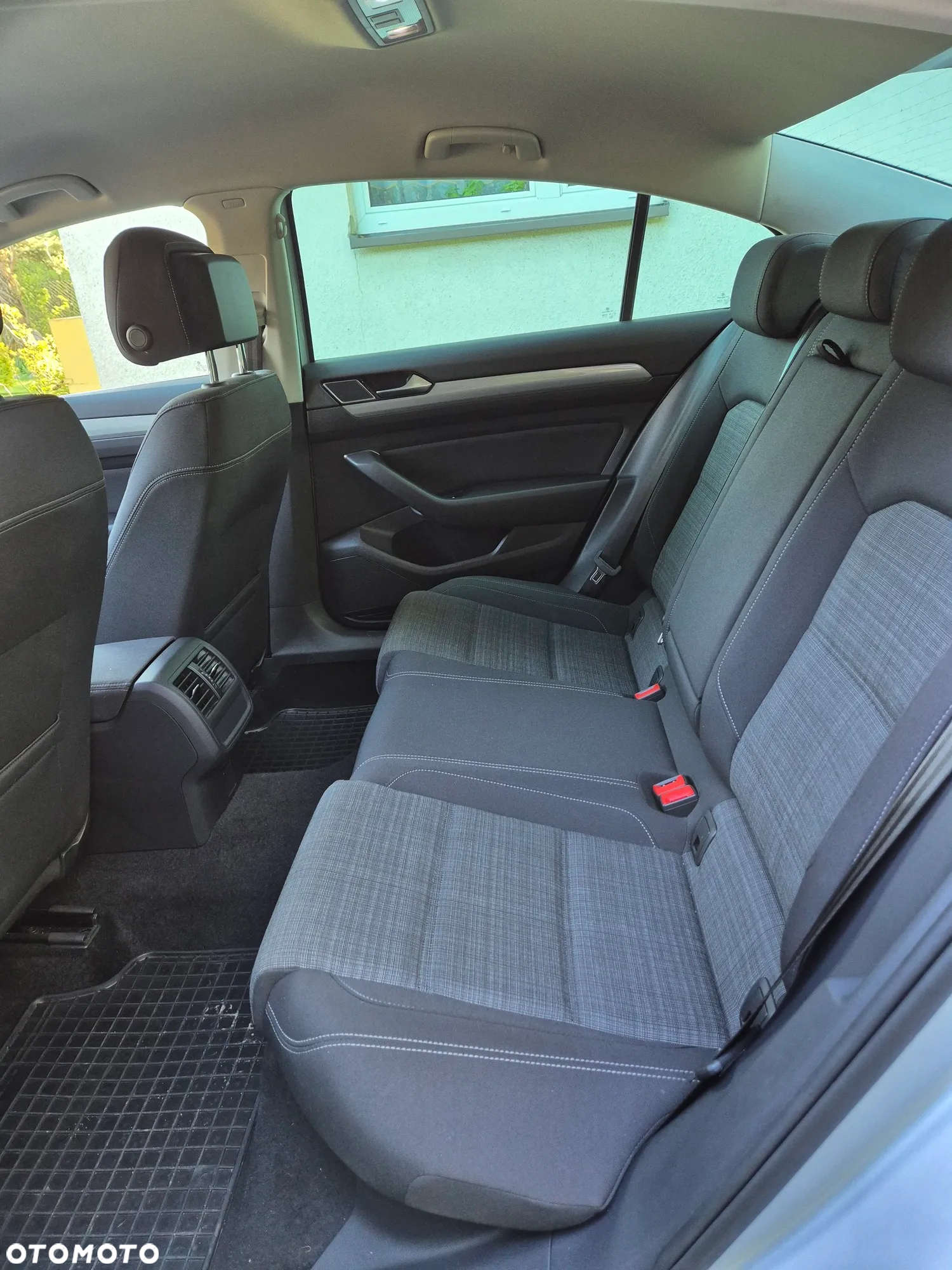 Volkswagen Passat 2.0 TDI EVO Business - 17