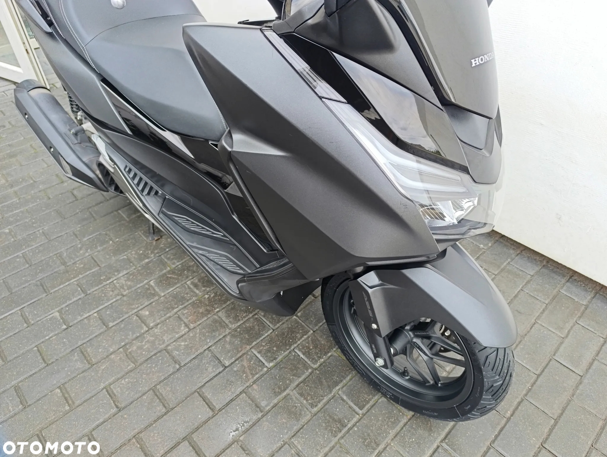 Honda NSS - 29