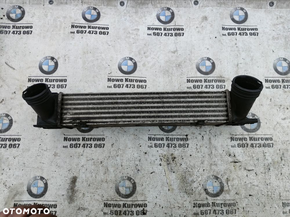 BMW E87 E81 E90 E91 2.0d N47 Chłodnica powietrza Intercooler 7798788 - 1
