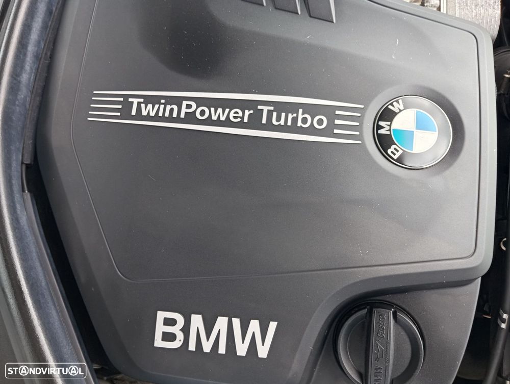BMW 320 i Auto Line Modern - 19