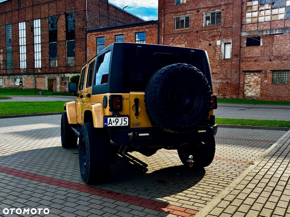 Jeep Wrangler 3.6 Unlim Sahara - 16