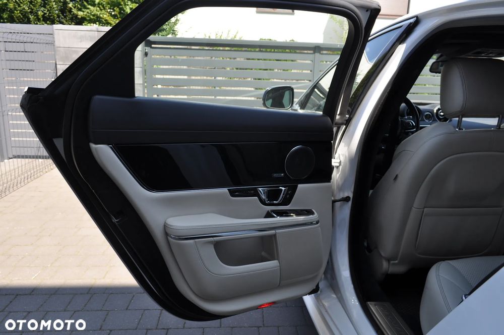 Jaguar XJ 3.0 V6 Kompressor Luxury - 25