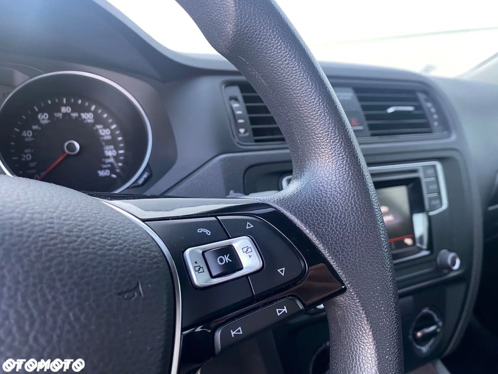 Volkswagen Jetta 1.4 TSI DSG BlueMotion Technology - 21