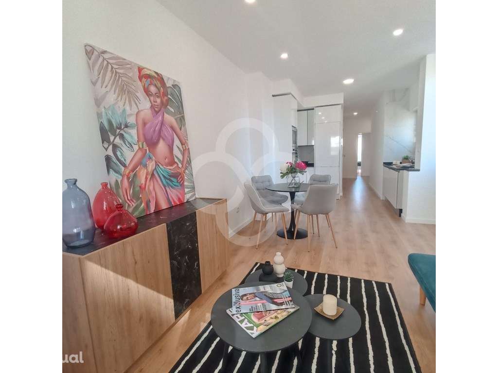 Apartamento T3 Remodelado em Bairro familiar residencial em Benfica - Grande imagem: 4/40