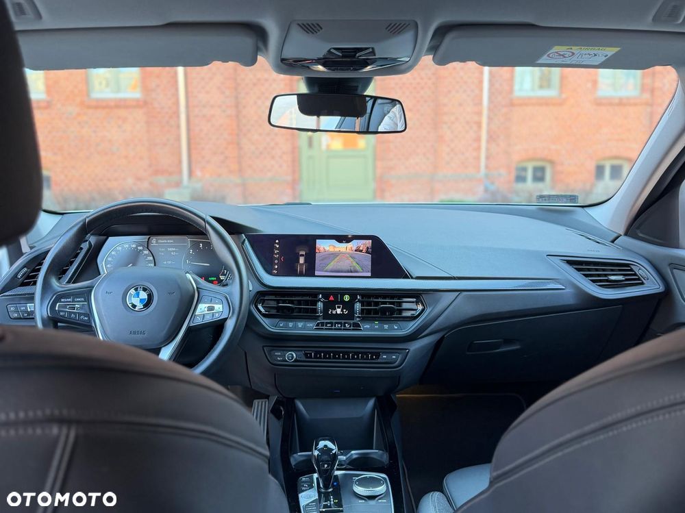 BMW Seria 1 118i Sport Line - 34