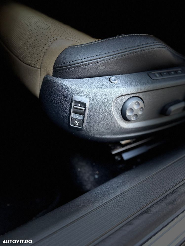 Volkswagen Passat CC - 17