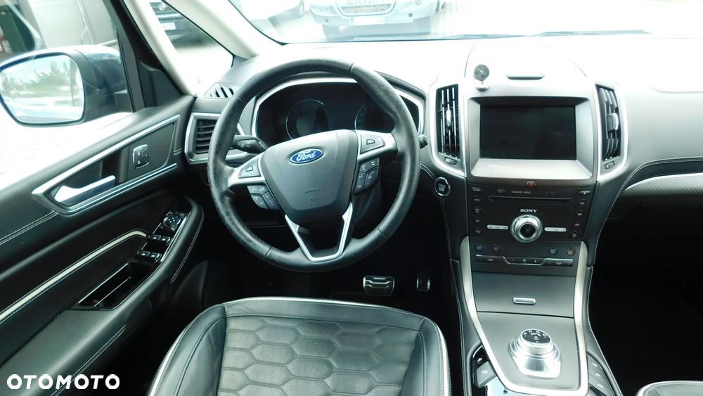 Ford S-Max 2.0 EcoBlue Titanium - 25