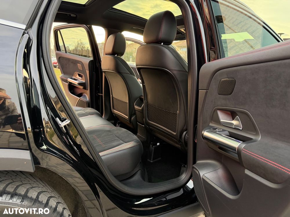 Mercedes-Benz GLA 250 4MATIC 8G-DCT AMG Line - 27