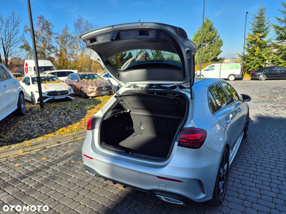 Mercedes-Benz Klasa A 220 4-Matic AMG Line 7G-DCT - 26