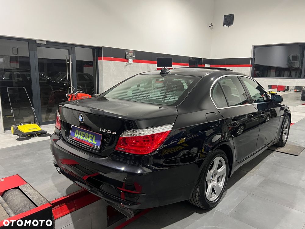 BMW Seria 5 520d Edition Fleet Sport - 7