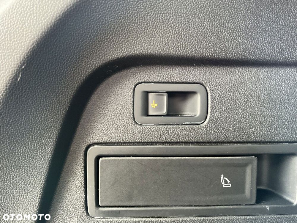 Volkswagen Tiguan Allspace - 18