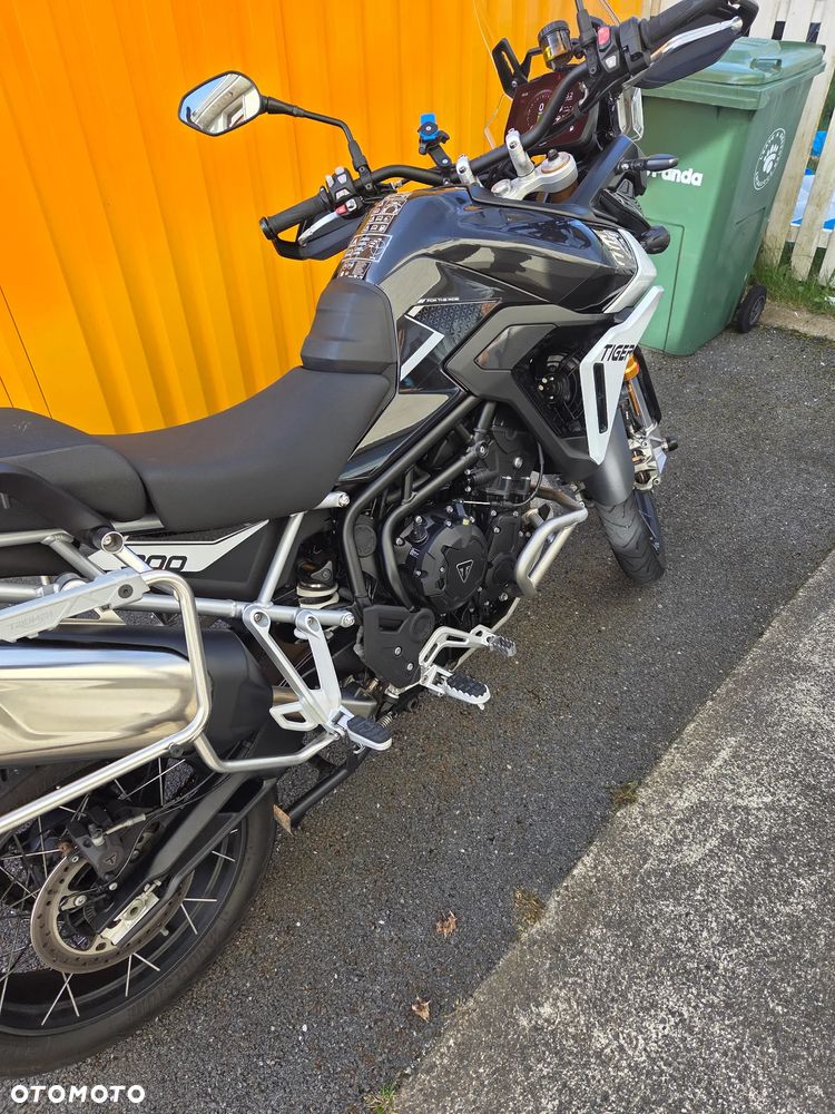 Triumph Tiger - 16