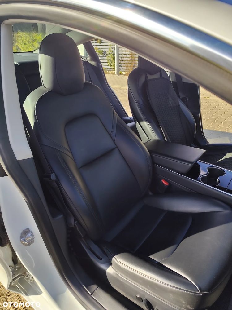 Tesla Model 3 Standard Range Plus - 6