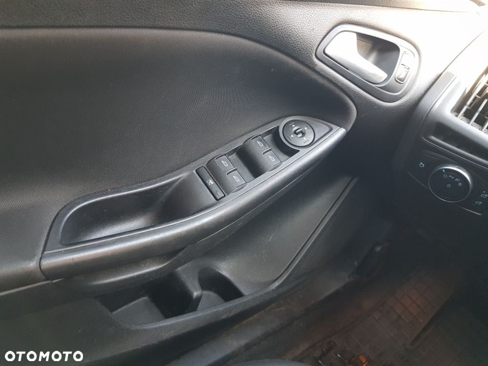 Ford Focus - 7