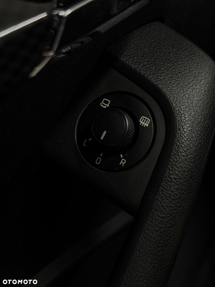 Skoda Octavia 2.0 TDI DSG RS - 16