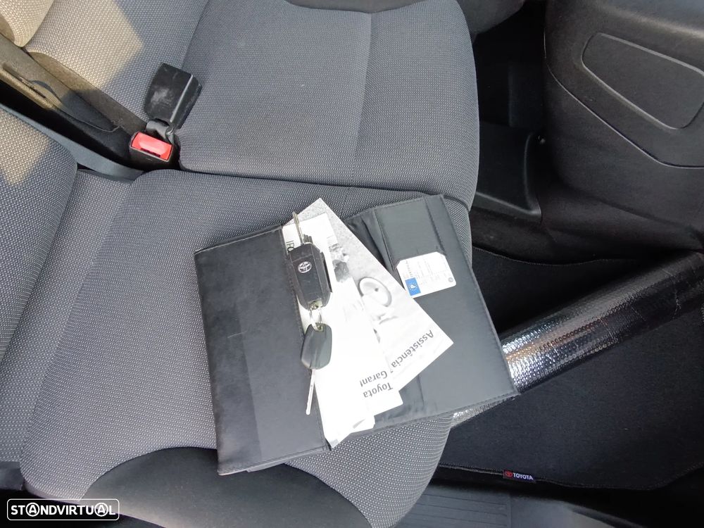 Toyota Proace city 1.2 VVTi - 11