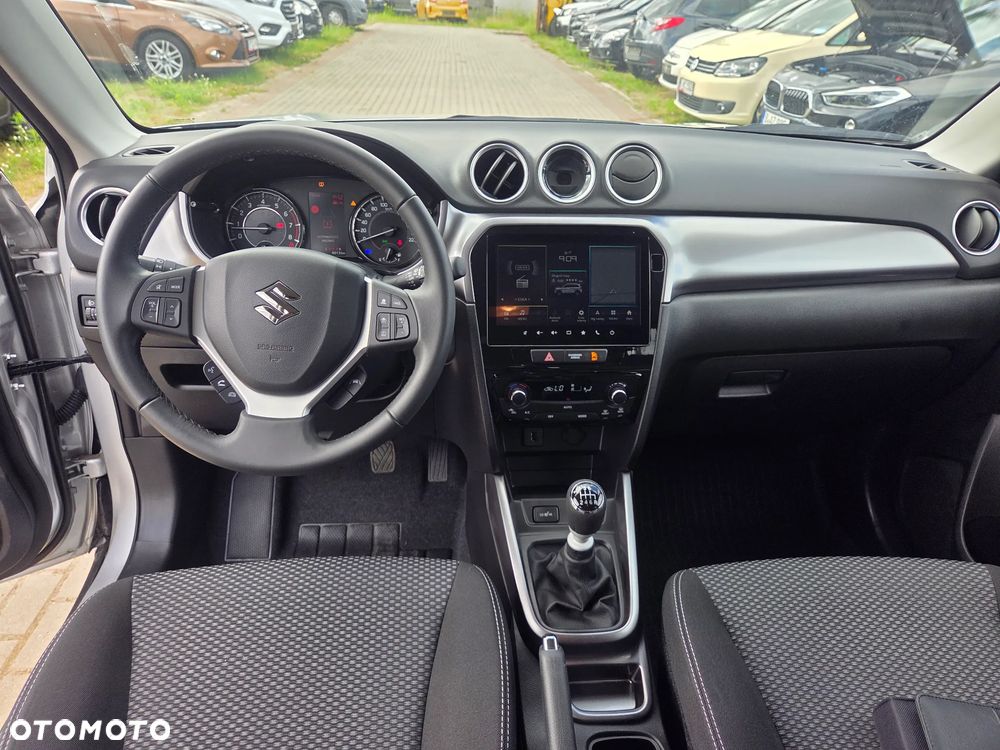 Suzuki Vitara - 12