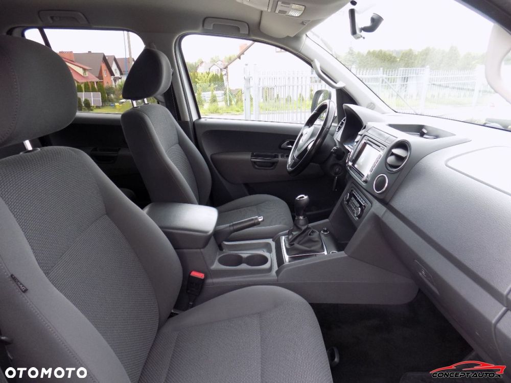 Volkswagen Amarok - 24