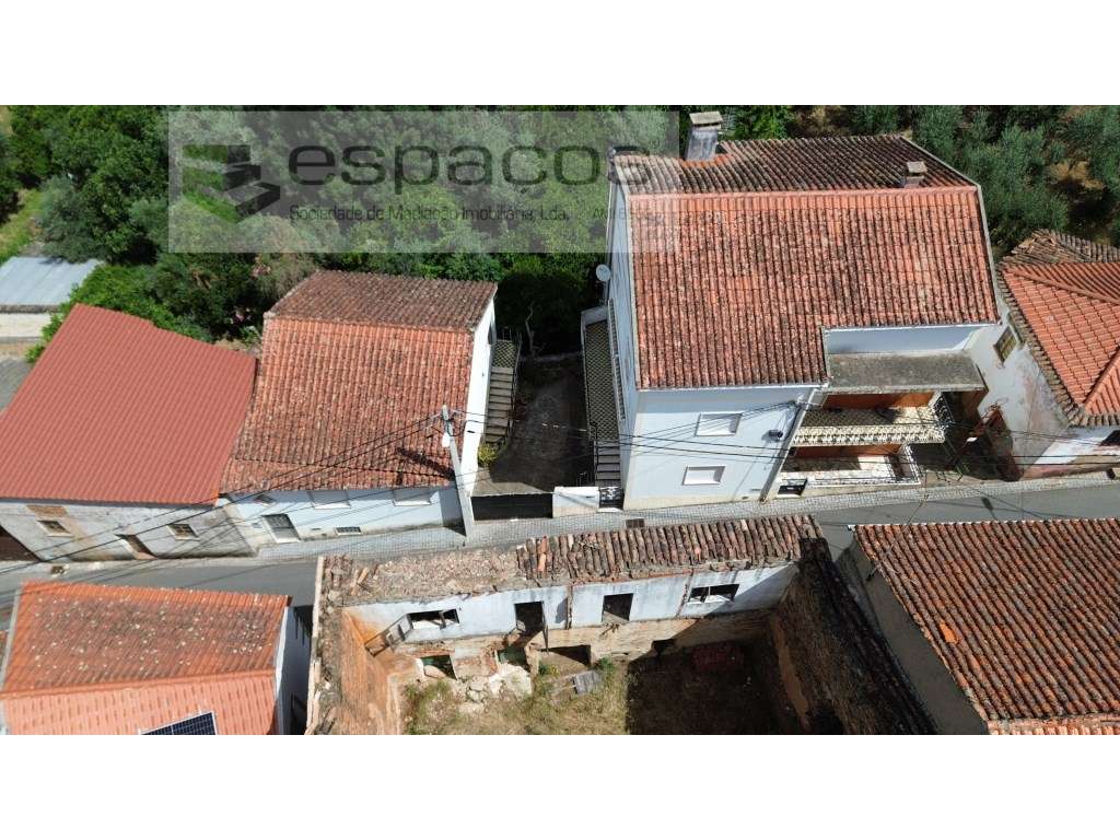 Moradia - Grande imagem: 2/60
