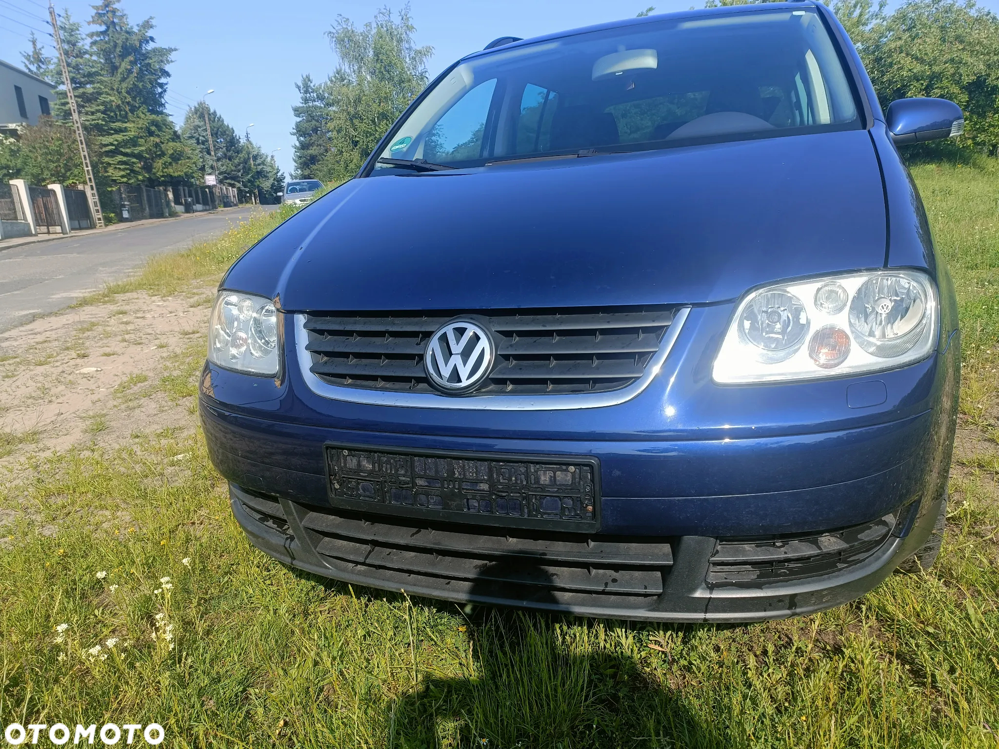 Volkswagen Touran 2.0 TDI Trendline - 4