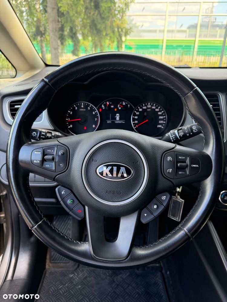Kia Carens 1.6 GDI L 7os - 7