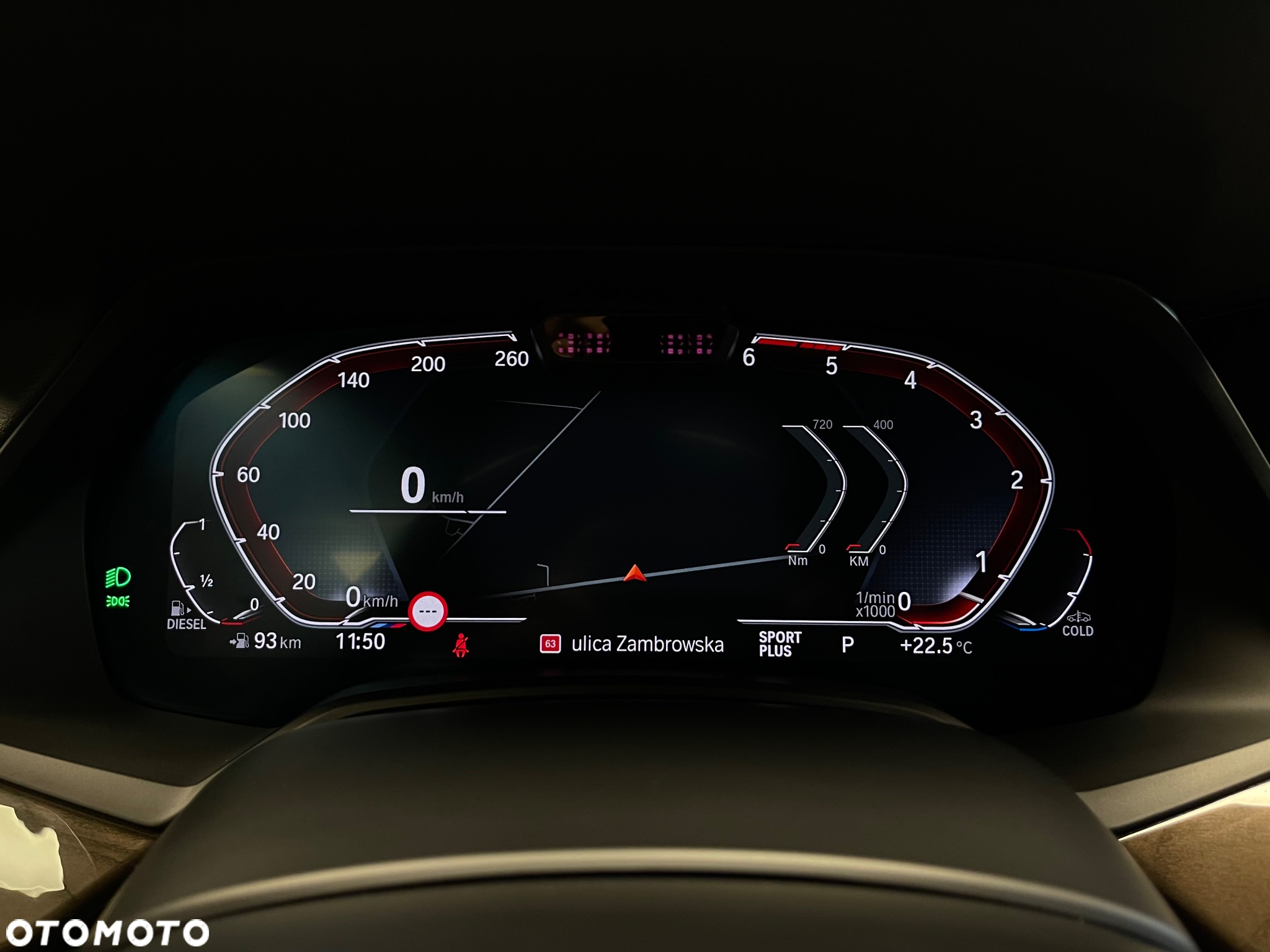 BMW X6 xDrive40d mHEV - 12