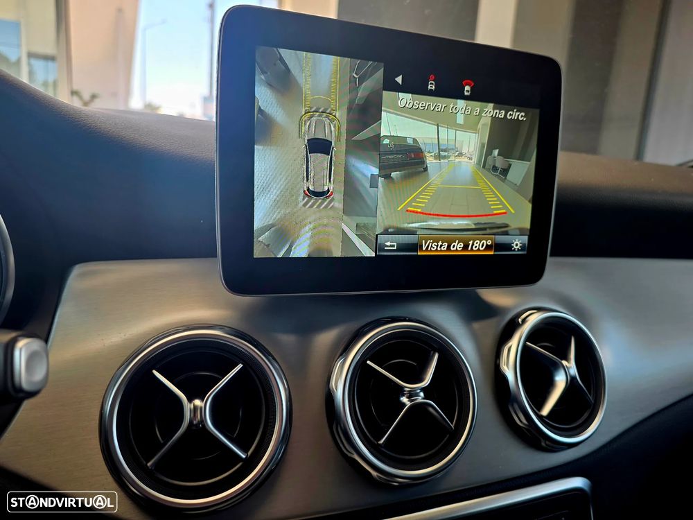 Mercedes-Benz GLA 200 (CDI) d 7G-DCT AMG Line - 11