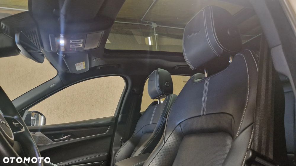 Jaguar F-Pace P400e AWD R-Dynamic HSE - 4