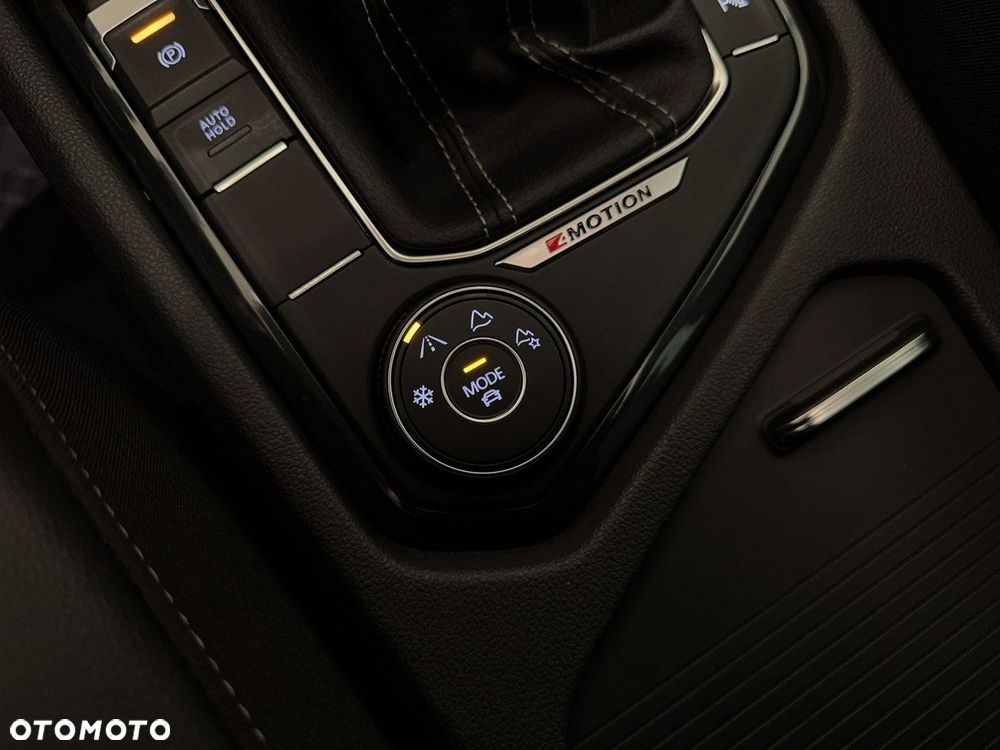 Volkswagen Tiguan - 35