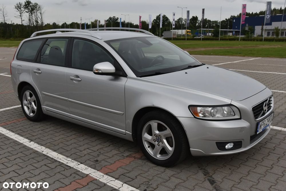 Volvo V50 D2 Summum Start-Stop - 1