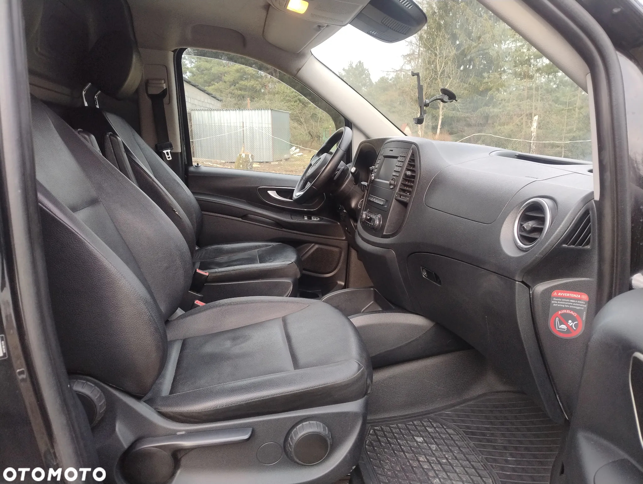 Mercedes-Benz Vito - 12