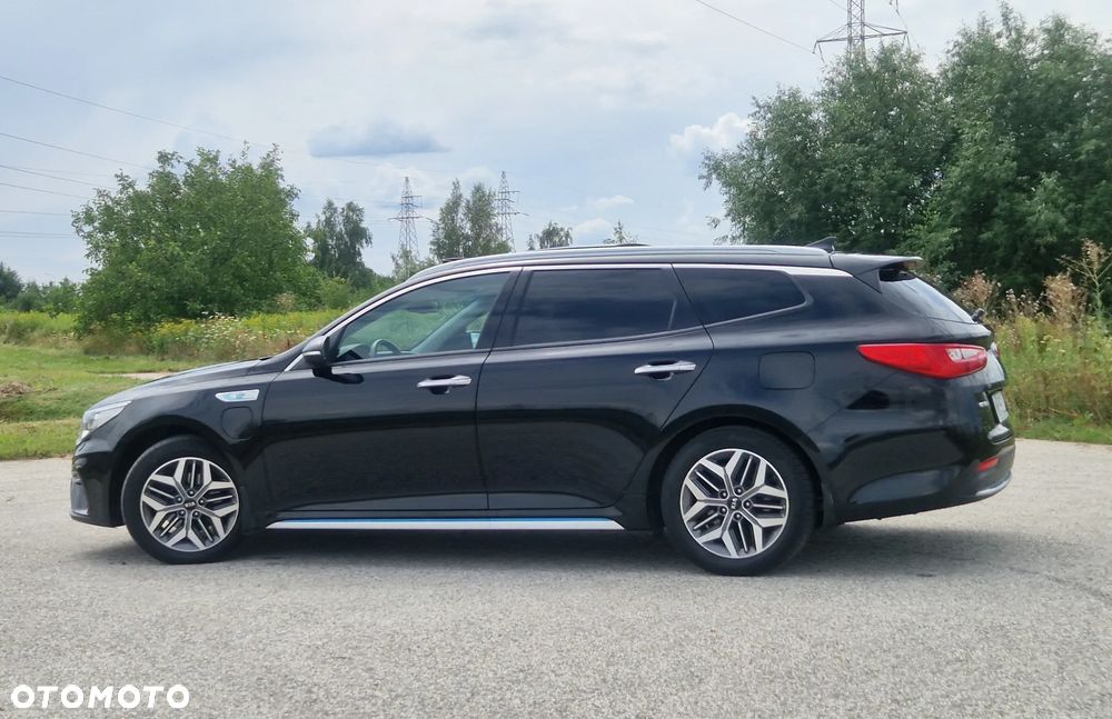 Kia Optima - 11