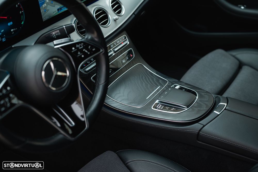 Mercedes-Benz E 300 de Avantgarde - 23