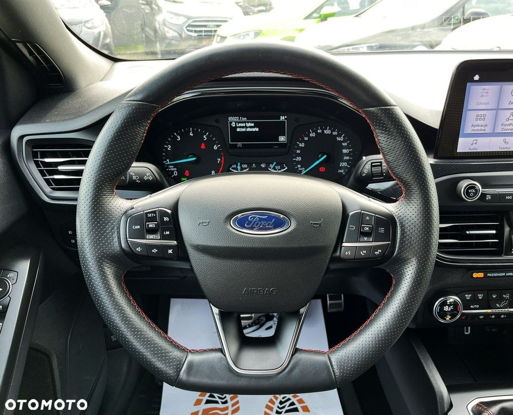 Ford Focus 1.0 EcoBoost ST-Line Business - 12