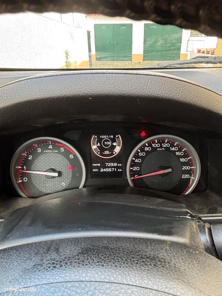 Isuzu D-Max 1.9 Ddi CD 4WD LS - 10