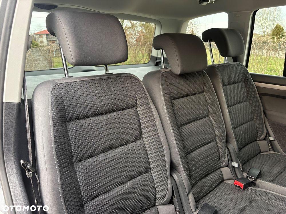 Volkswagen Touran 1.2 TSI BlueMotion Technology MATCH - 30