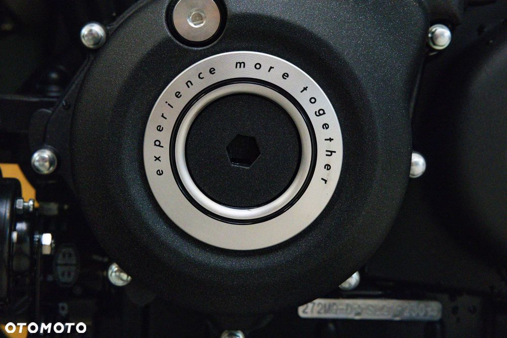 CFMoto 450CL-C Bobber - 11