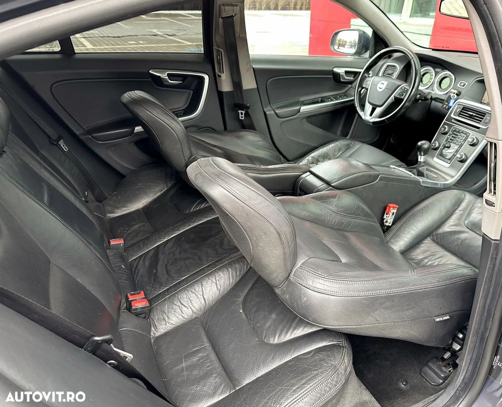 Volvo S60 - 11