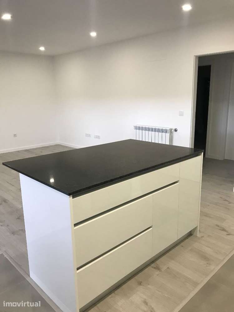 APARTAMENTOS NOVOS 237.500 GARAGEM 2 CARROS 220.000,00 GARAGEM 1 CARRO - Grande imagem: 5/26