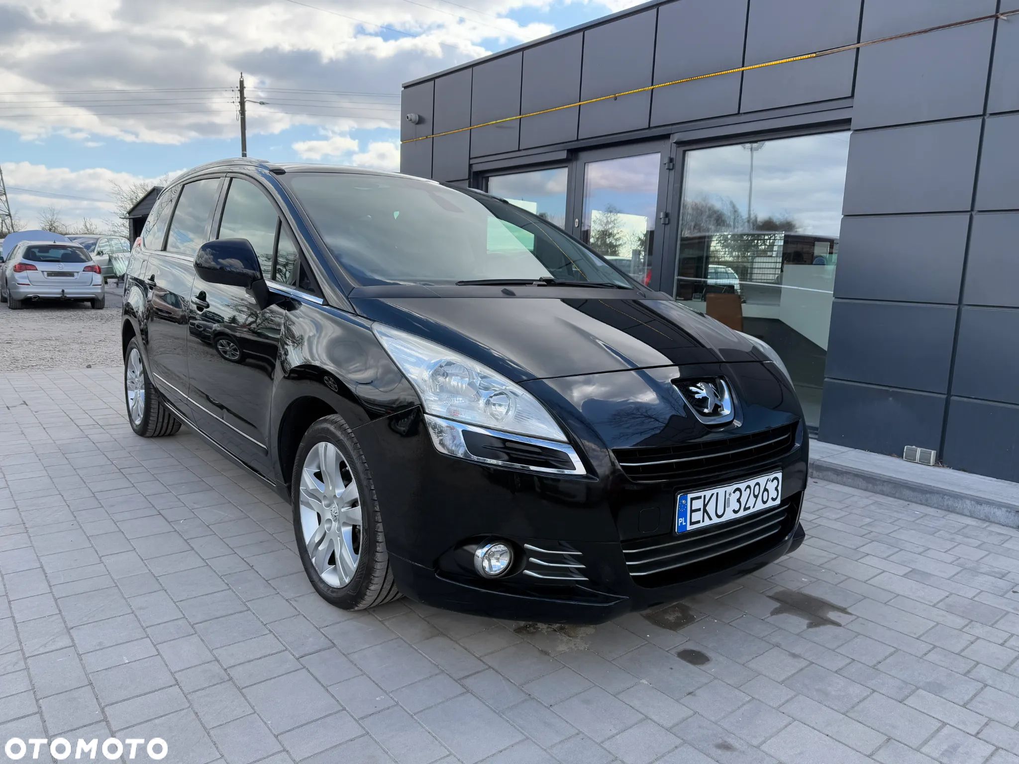 Peugeot 5008 1.6 HDi Access 7os - 1
