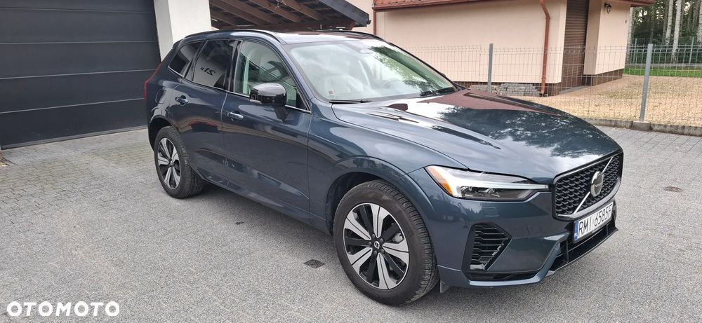 Volvo XC 60 T8 Plug-In Hybrid AWD Ultra Dark - 3