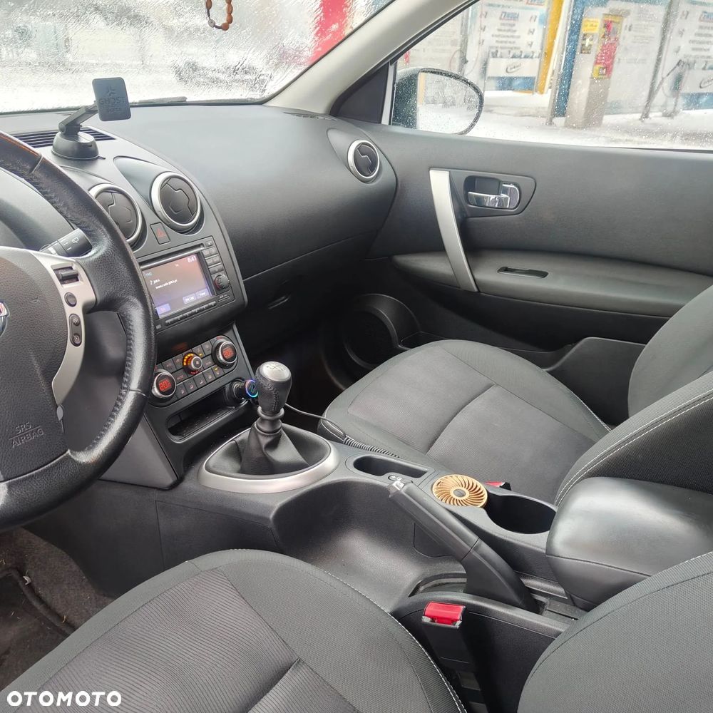 Nissan Qashqai 1.6 dCi DPF acenta - 14