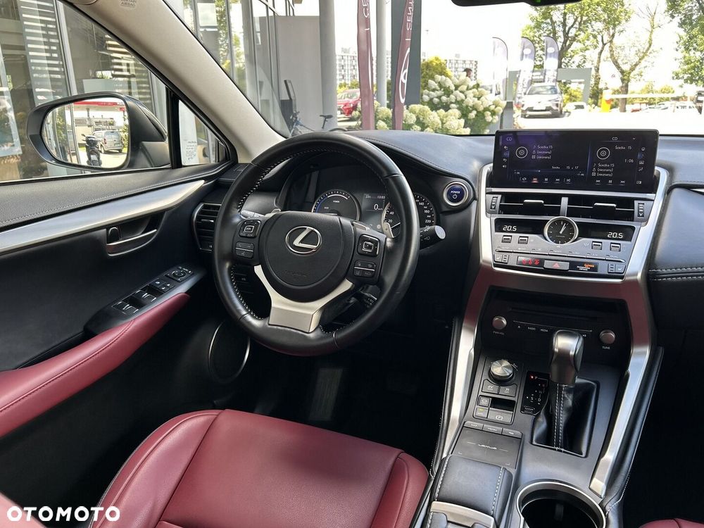 Lexus NX 300h F Impression AWD - 13