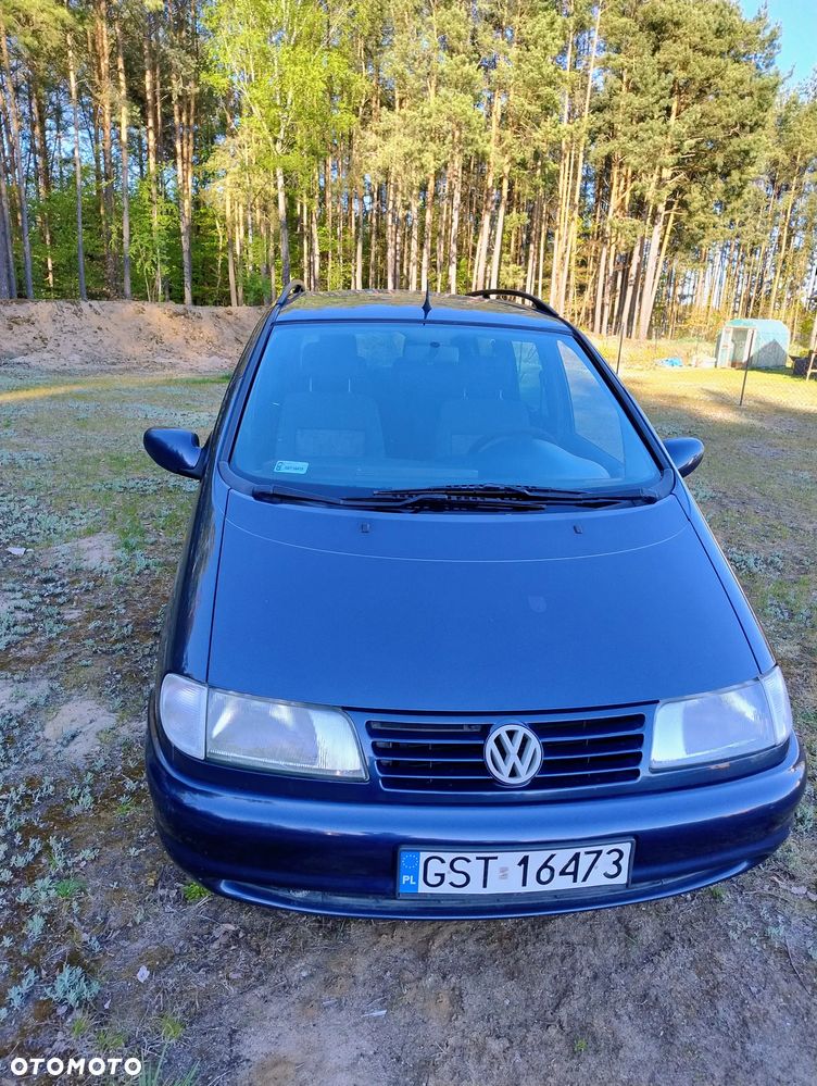 Volkswagen Sharan - 10