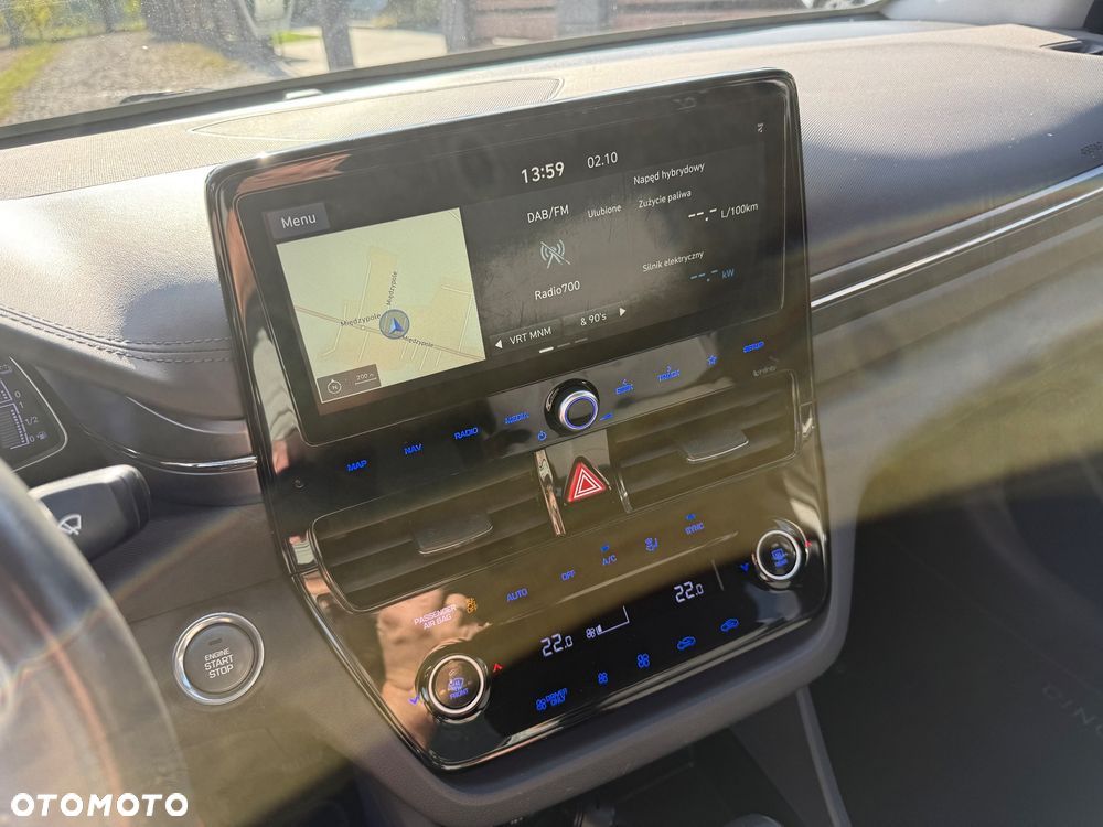 Hyundai IONIQ hybrid Premium - 24