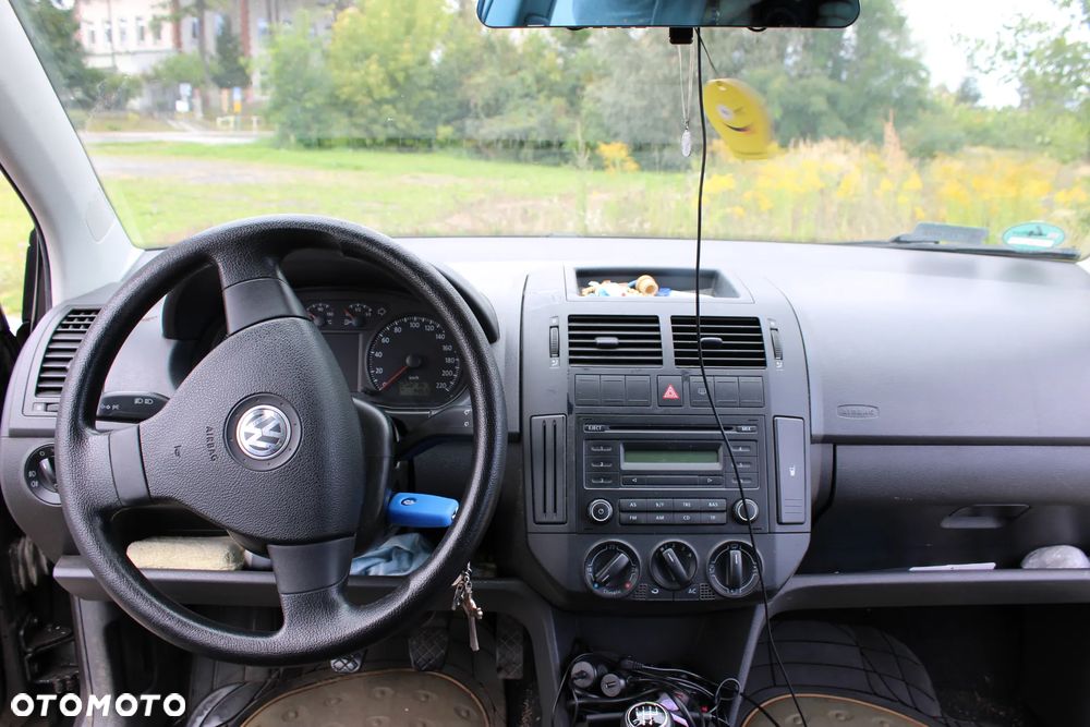 Volkswagen Polo 1.4 Comfortline - 2