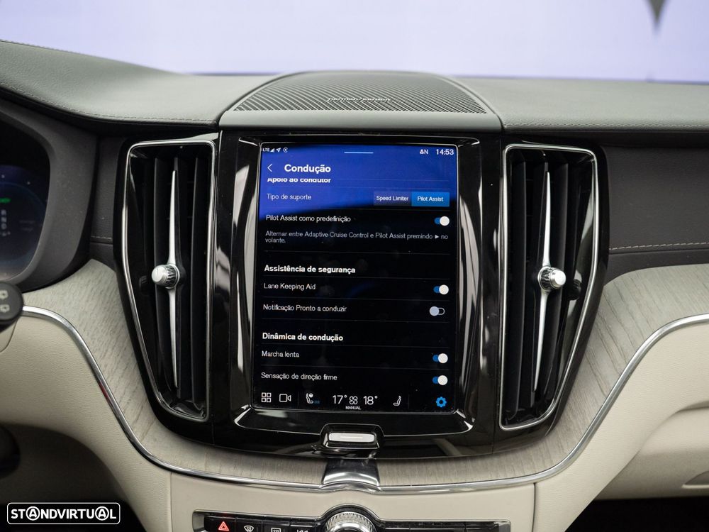 Volvo XC 60 2.0 T8 PHEV Ultimate Bright AWD - 42