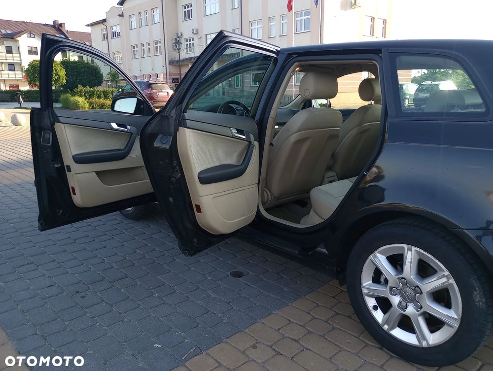 Audi A3 Sportback 2.0 FSI Ambiente - 12