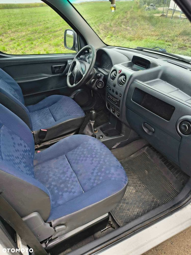 Peugeot Partner - 7