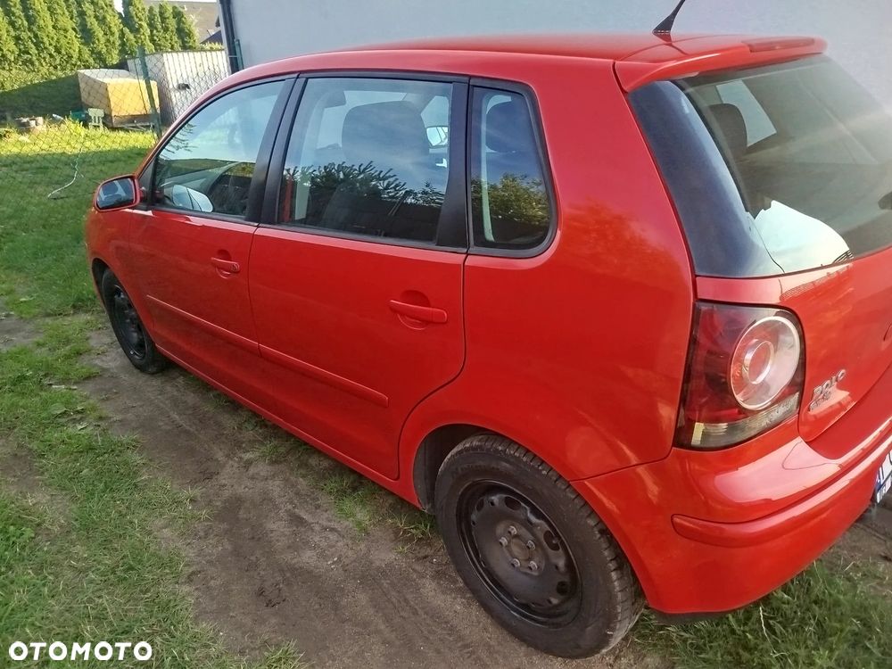 Volkswagen Polo - 4